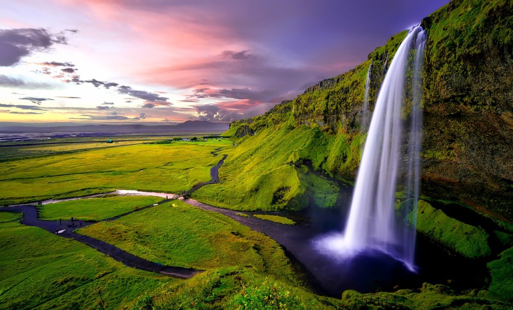 10 viajes que deberías hacer una vez en la vida - ISLANDIA